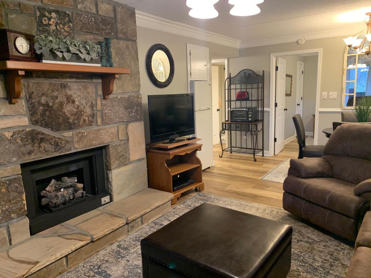 Olde Gatlinburg Rentals Стая снимка